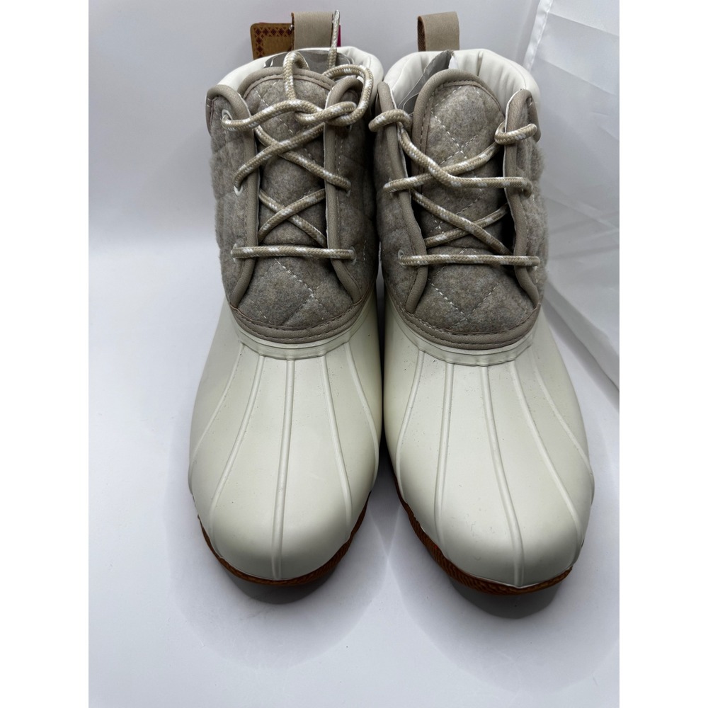 Skechers Pond 44376 Women 9 Natural Tan Quilted Waterproof Duck Boots NWT no box
